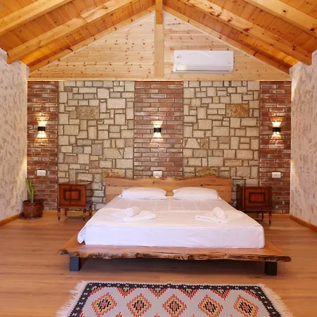 Bujtinat E Delvines Casa vacanze